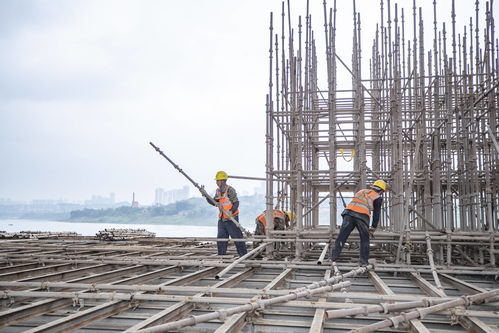 重慶嘉陵江磁井段防洪護岸綜合整治工程三標段加緊施工